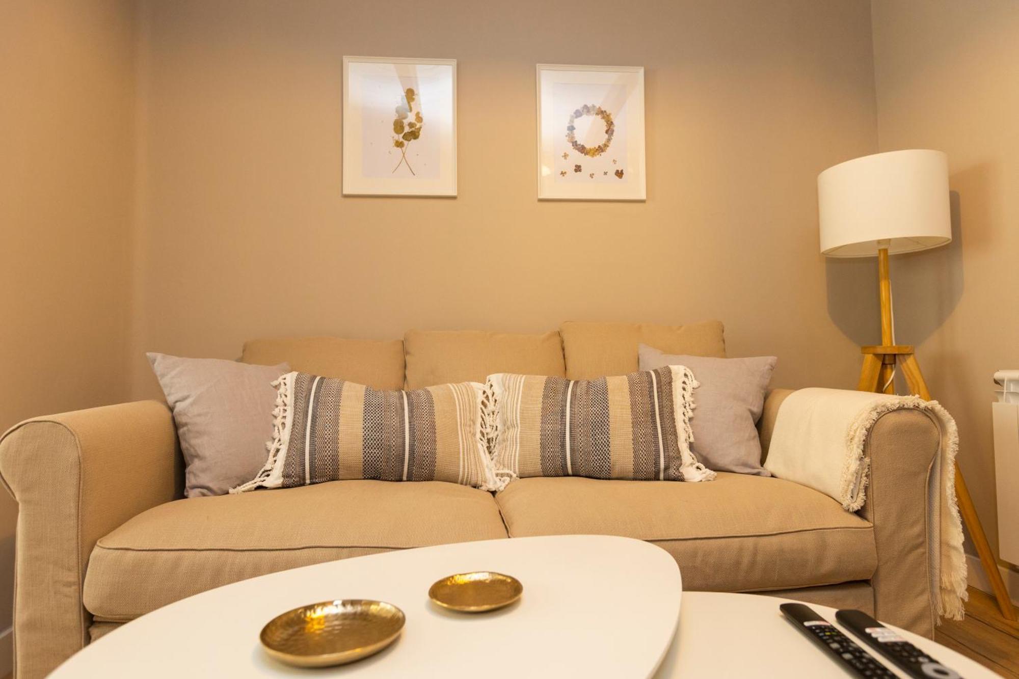 Apartamentos Gurugu Ribadeo Kültér fotó